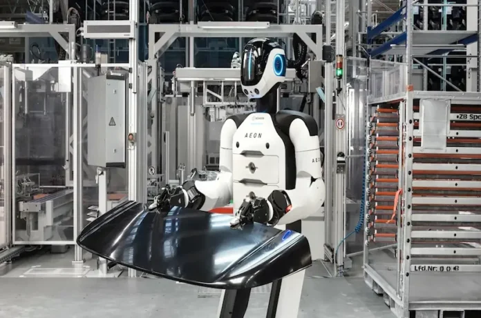 BMW insansı robot